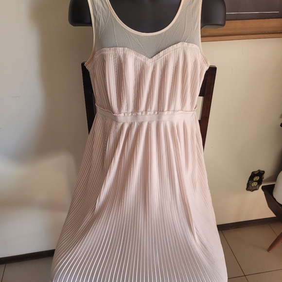 H&M women's summer dress- large - Picture 3 of 5